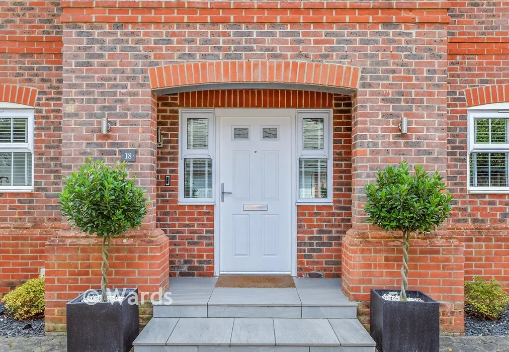 External Lifestyle Photograph - Quindell Place, Kings Hill, Kent - Wards of Kent
