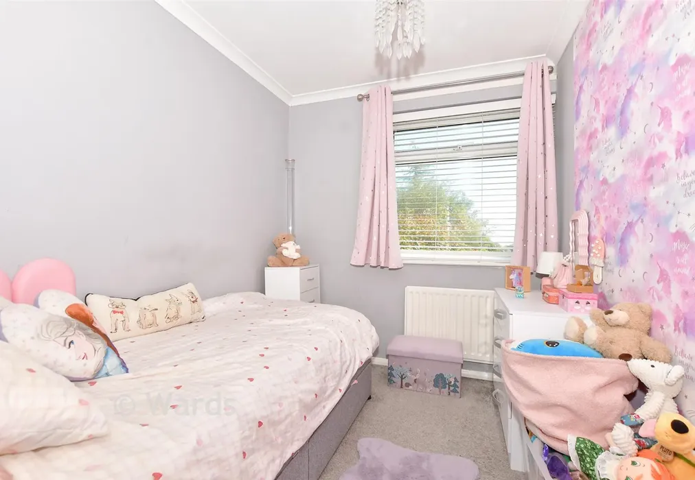 Bedroom 3 - Newlands, Whitfield, Kent - Wards of Kent