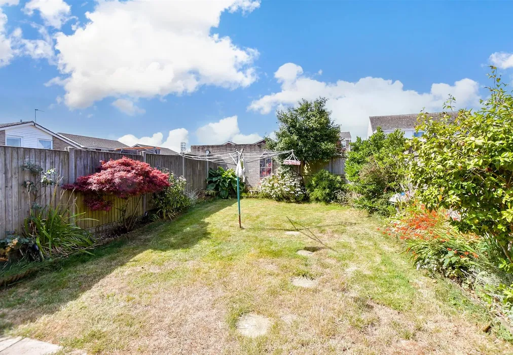 Rear Garden - Newlands, Whitfield, Kent - Wards of Kent