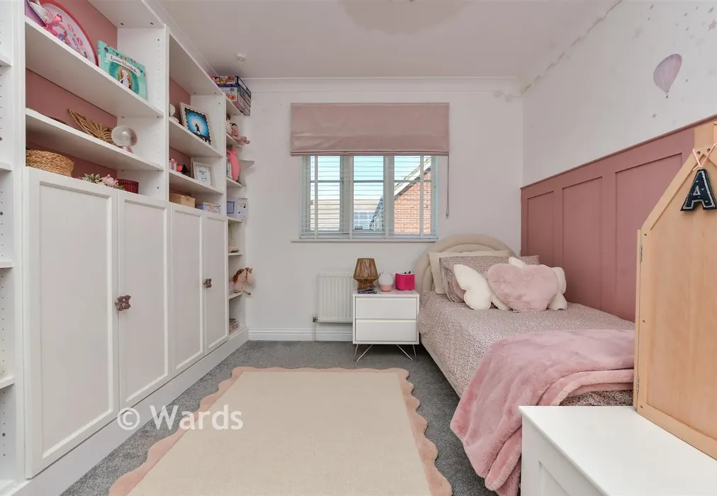 Bedroom 3 - Portlight Place, Whitstable, Kent - Wards of Kent