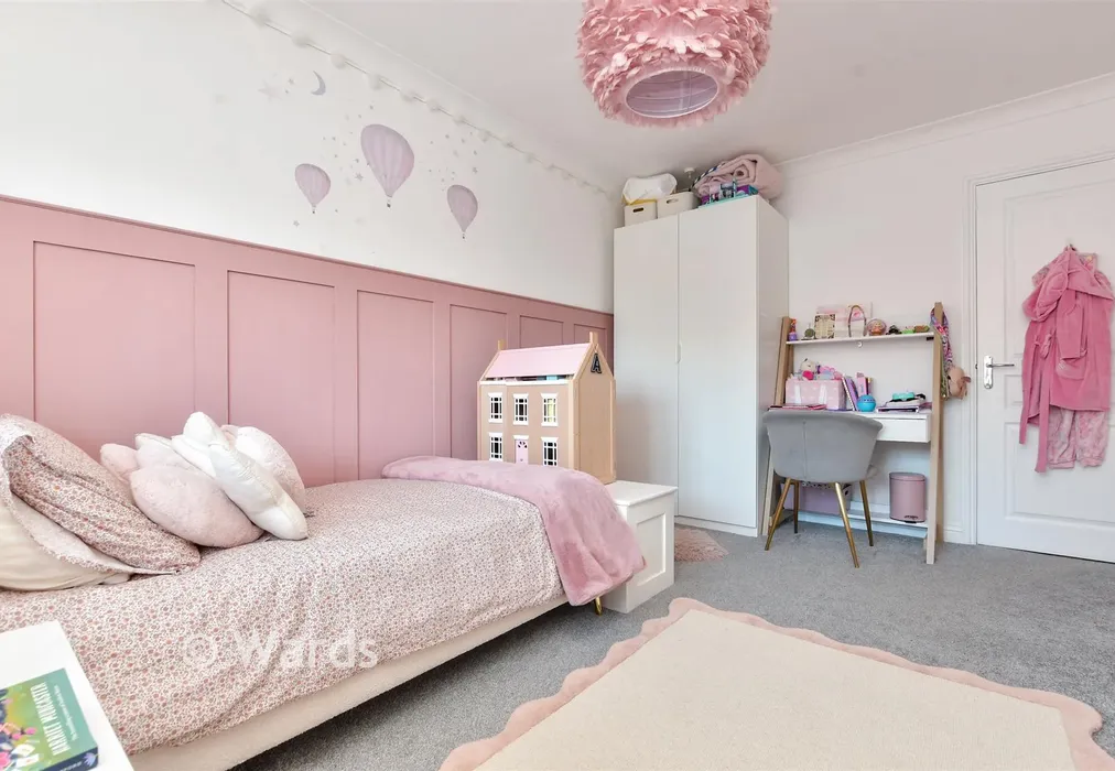 Bedroom 3 - Portlight Place, Whitstable, Kent - Wards of Kent