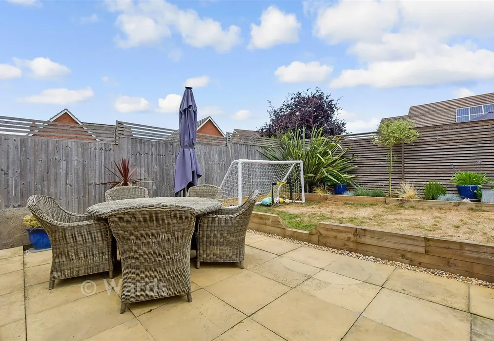 Rear Garden - Portlight Place, Whitstable, Kent - Wards of Kent