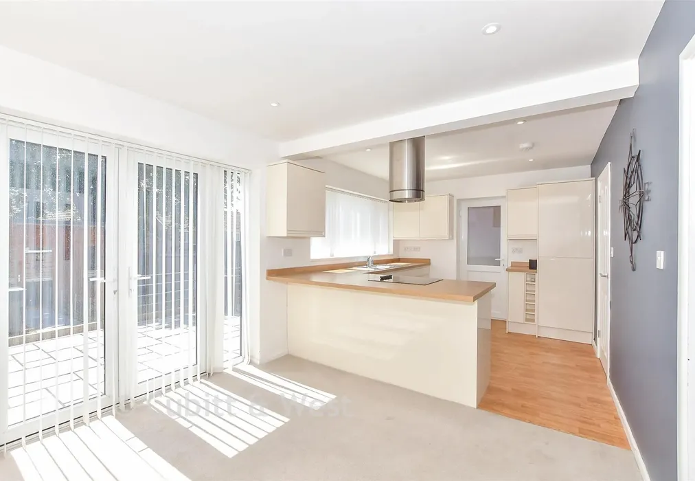 Kitchen/Diner - Stakes Road, Waterlooville, Hampshire - Wards of Kent