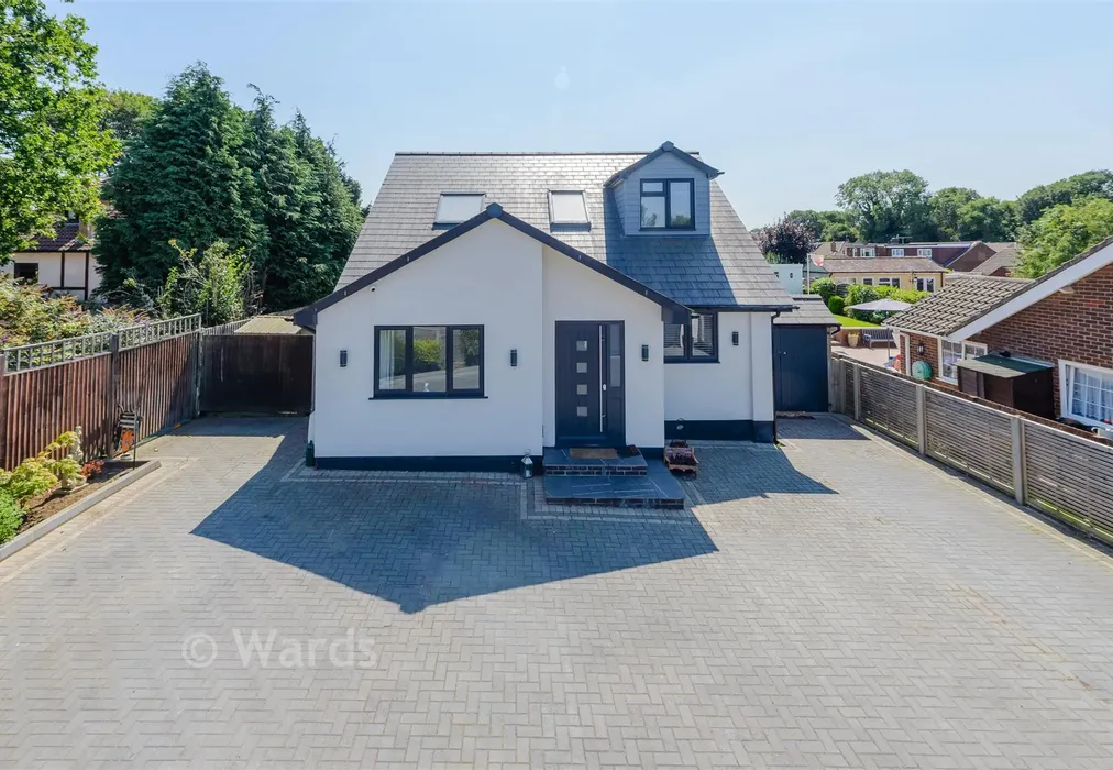 External (Web) - Symonds Close, West Kingsdown, Sevenoaks, Kent - Wards of Kent
