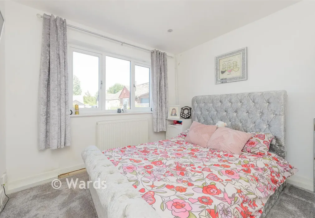 Bedroom 3 - Symonds Close, West Kingsdown, Sevenoaks, Kent - Wards of Kent