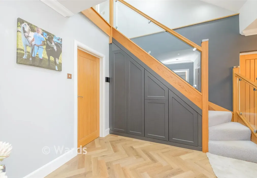 Entrance Hall - Symonds Close, West Kingsdown, Sevenoaks, Kent - Wards of Kent