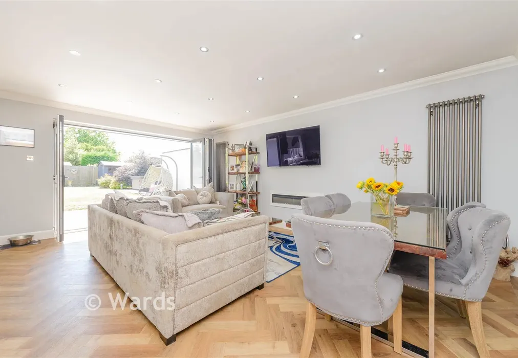 Lounge - Symonds Close, West Kingsdown, Sevenoaks, Kent - Wards of Kent