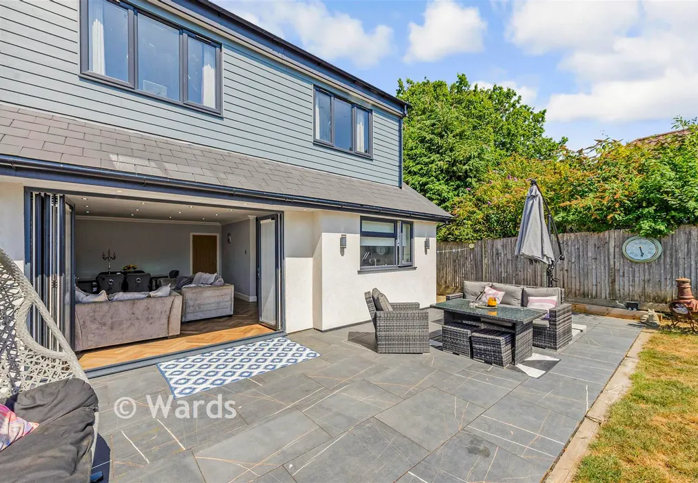 Patio / Decking - Symonds Close, West Kingsdown, Sevenoaks, Kent - Wards of Kent
