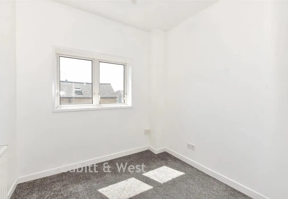 Bedroom 3 - Binsteed Road, Portsmouth, Hampshire - Wards of Kent