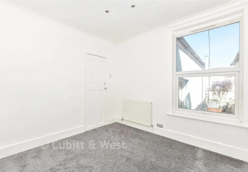 Bedroom 2 - Toronto Road, Portsmouth, Hampshire - Wards of Kent