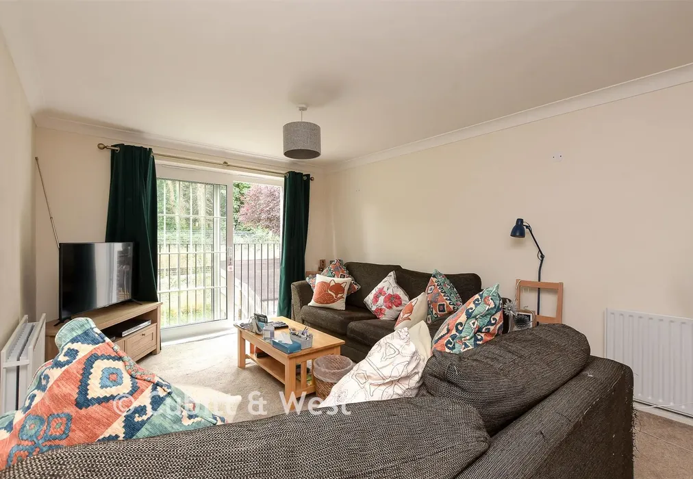 Kitchen Lounge/Diner - Stafford Rise, Caterham, Surrey - Wards of Kent