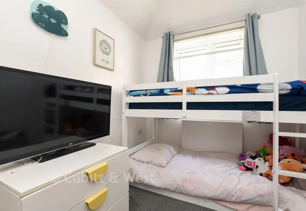 Bedroom 3 - Johns Walk, Whyteleafe, Surrey - Wards of Kent