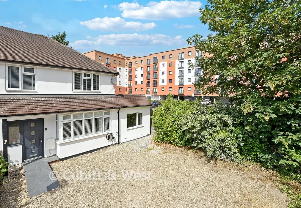 External (Brochure) - Johns Walk, Whyteleafe, Surrey - Wards of Kent
