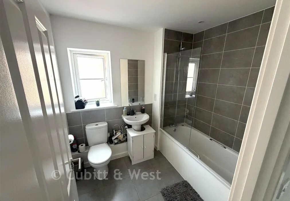 Bathroom New - Bramble Drive, Paddock Wood, Kent - Wards of Kent