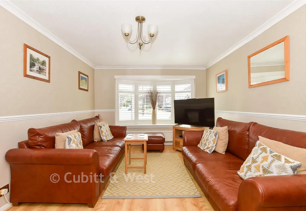 Lounge - Woburn Road, Gossops Green, Crawley, West Sussex - Wards of Kent