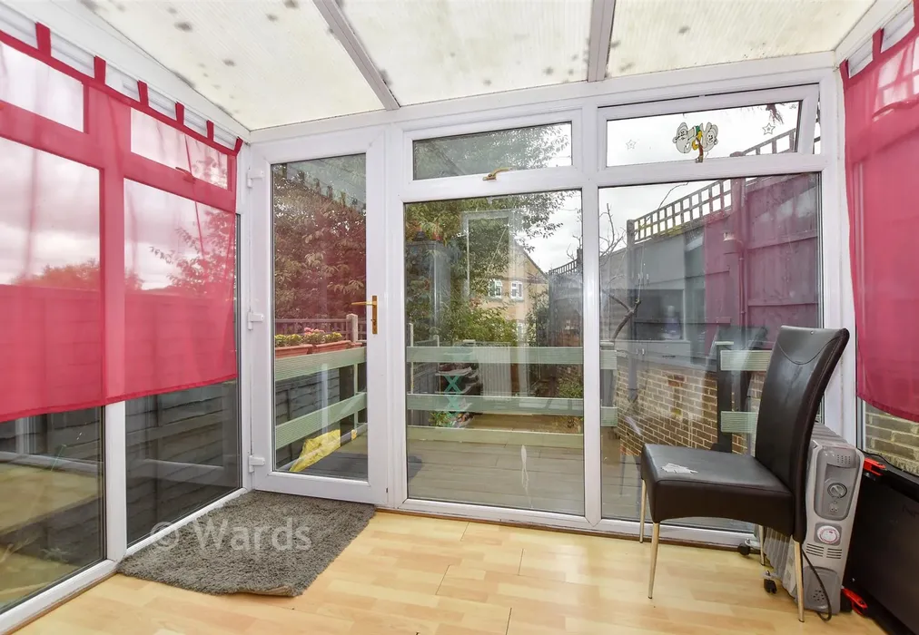 Conservatory - Dunedin Drive, Dover, Kent - Wards of Kent