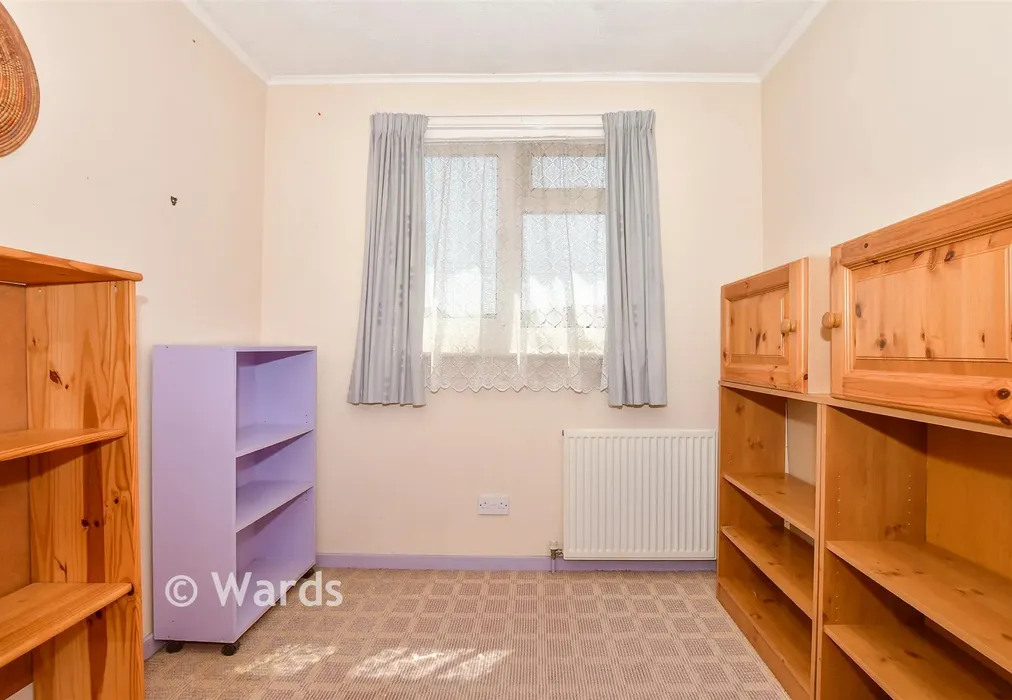 Bedroom 3 - Tutsham Way, Paddock Wood, Kent - Wards of Kent