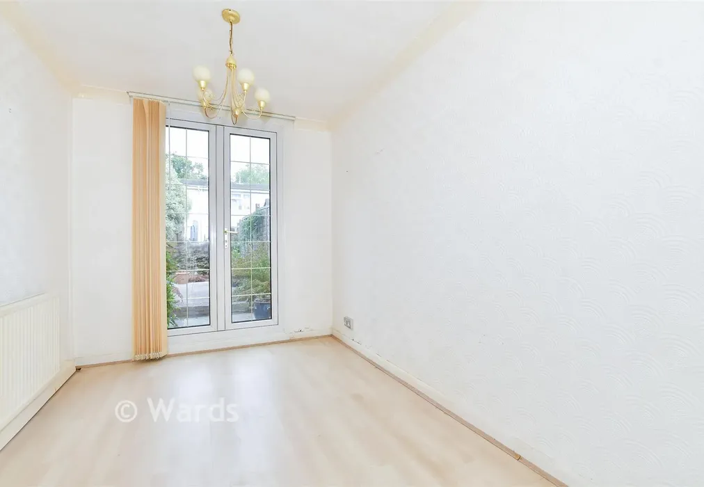 Dining Area - Beaufort Walk, Maidstone, Kent - Wards of Kent