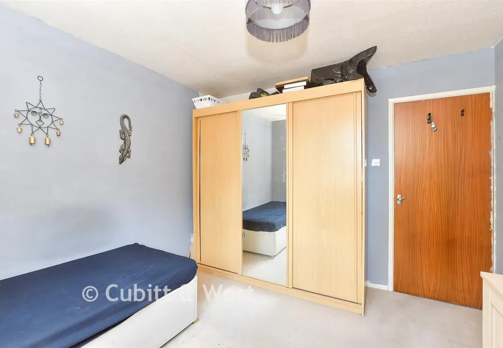 Bedroom 1 - Kings Ride, Burgess Hill, West Sussex - Wards of Kent