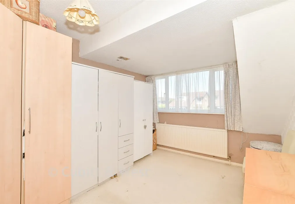 Bedroom 2 - Kings Ride, Burgess Hill, West Sussex - Wards of Kent