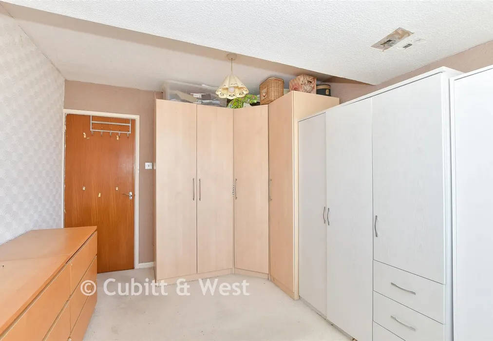 Bedroom 2 - Kings Ride, Burgess Hill, West Sussex - Wards of Kent