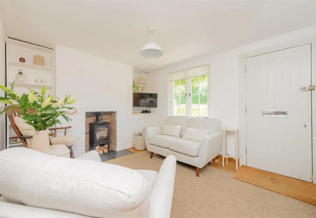 Lounge - Melliker Lane, Meopham, Kent - Wards of Kent