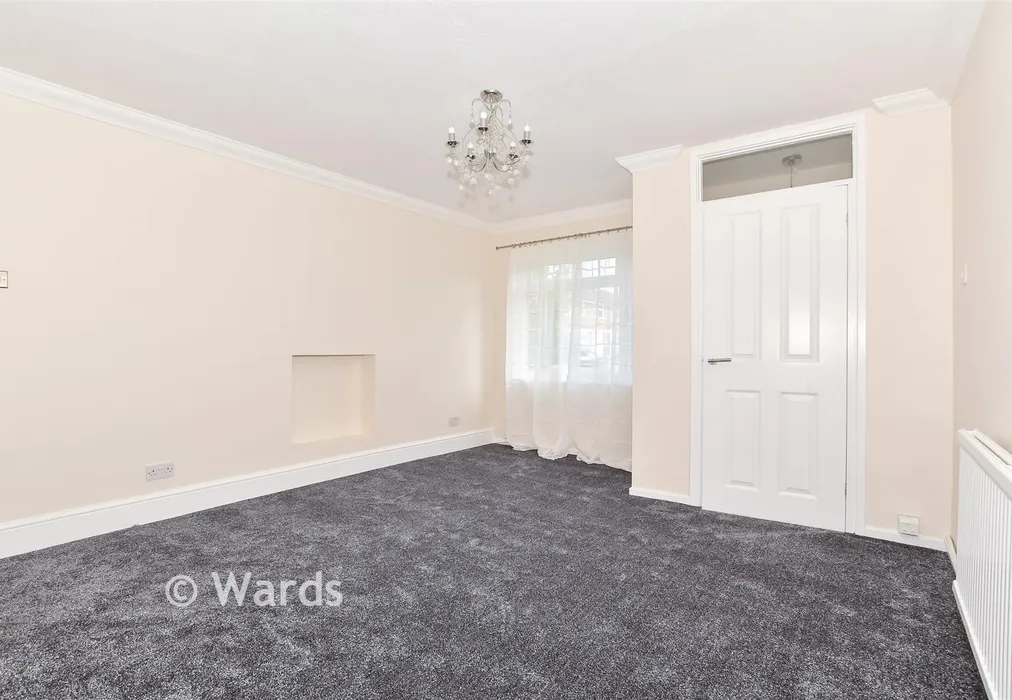 Lounge - Bargrove Road, Vinters Park, Maidstone, Kent - Wards of Kent