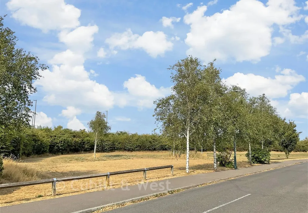 Surrounding Area - Fourteen Acre Avenue, Felpham, West Sussex - Wards of Kent