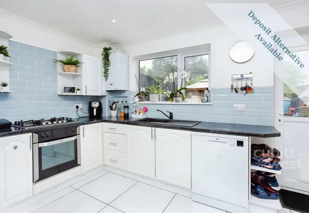Kitchen - DEPOSIT ALTERNATIVE AVAILABLE, Shipley Road, BN2 - Wards of Kent