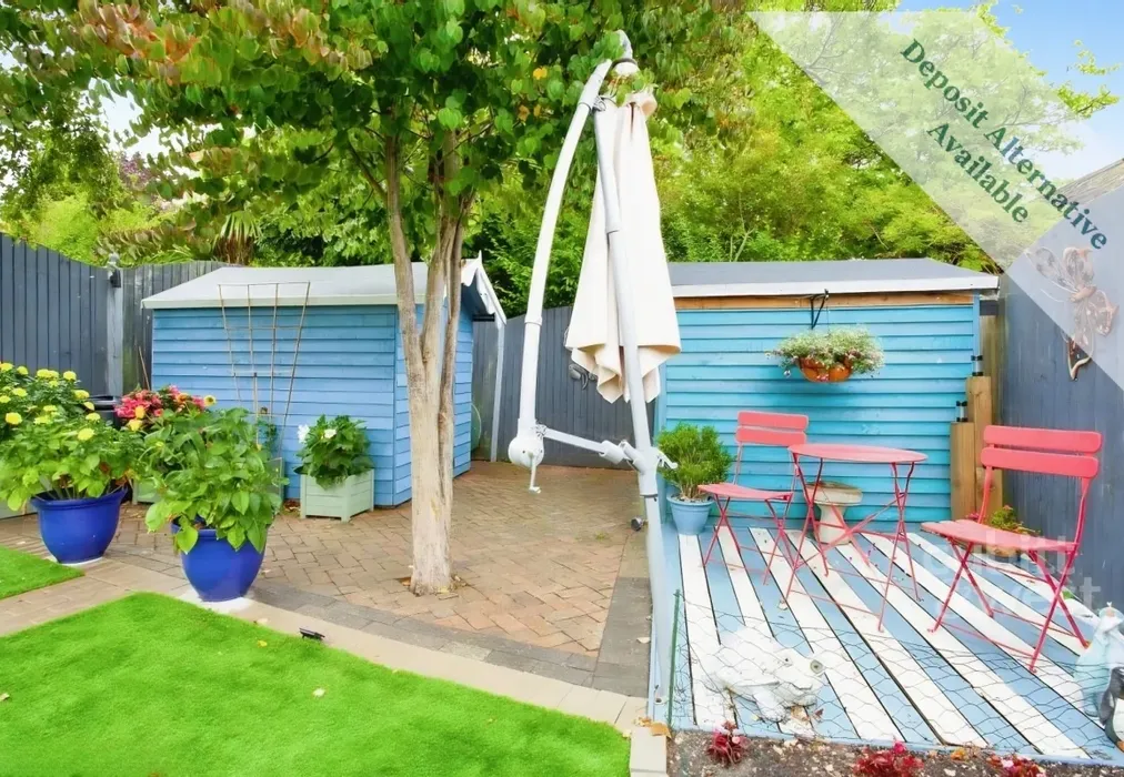 Storage/Patio - DEPOSIT ALTERNATIVE AVAILABLE, Shipley Road, BN2 - Wards of Kent