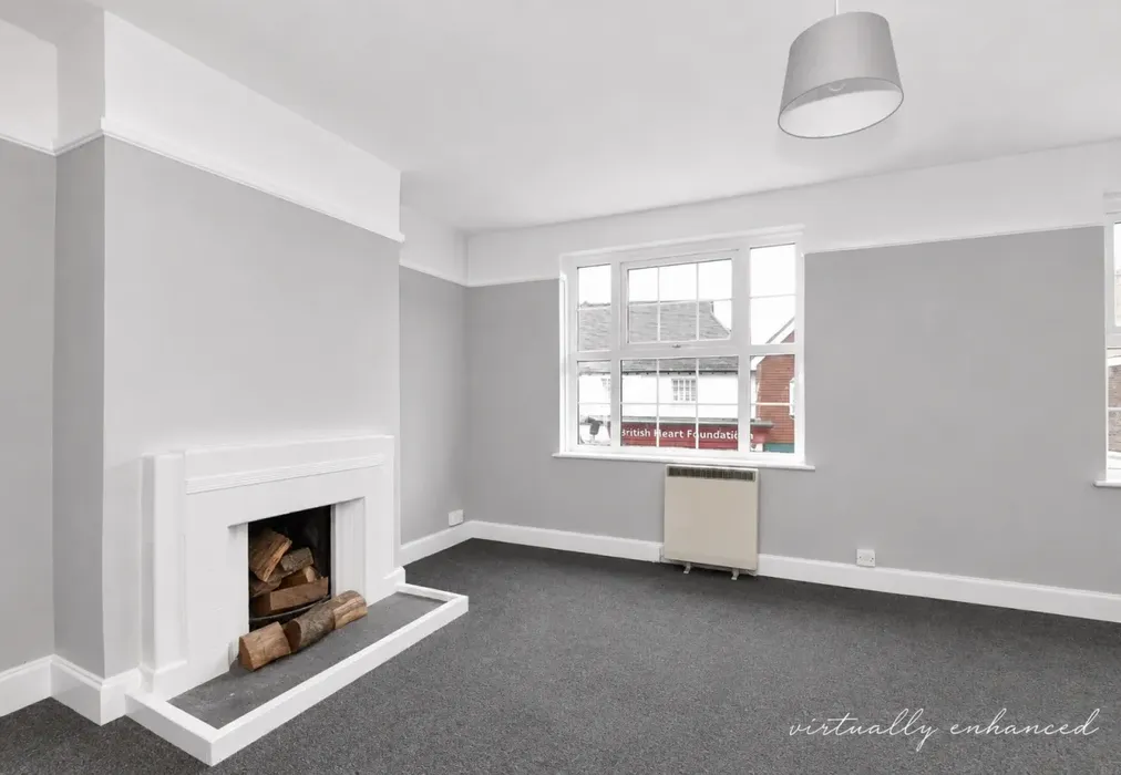 Lounge - DEPOSIT ALTERNATIVE AVAILABLE, High Street, TN22 - Wards of Kent