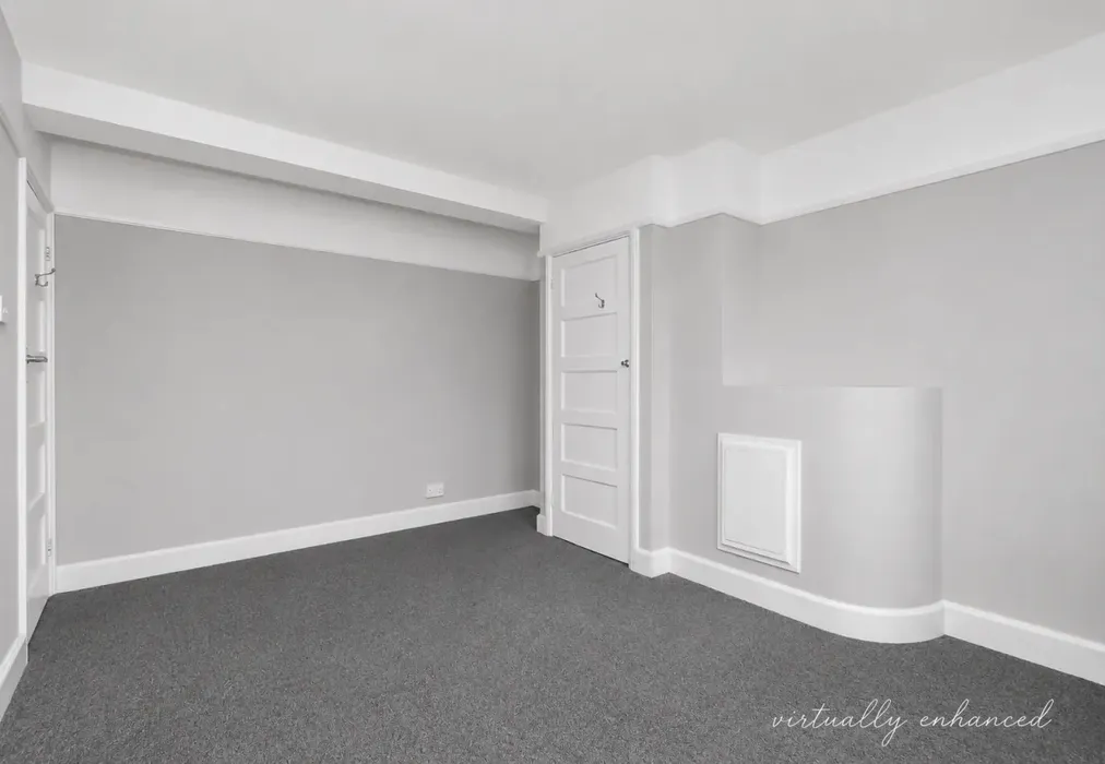 Bedroom - DEPOSIT ALTERNATIVE AVAILABLE, High Street, TN22 - Wards of Kent