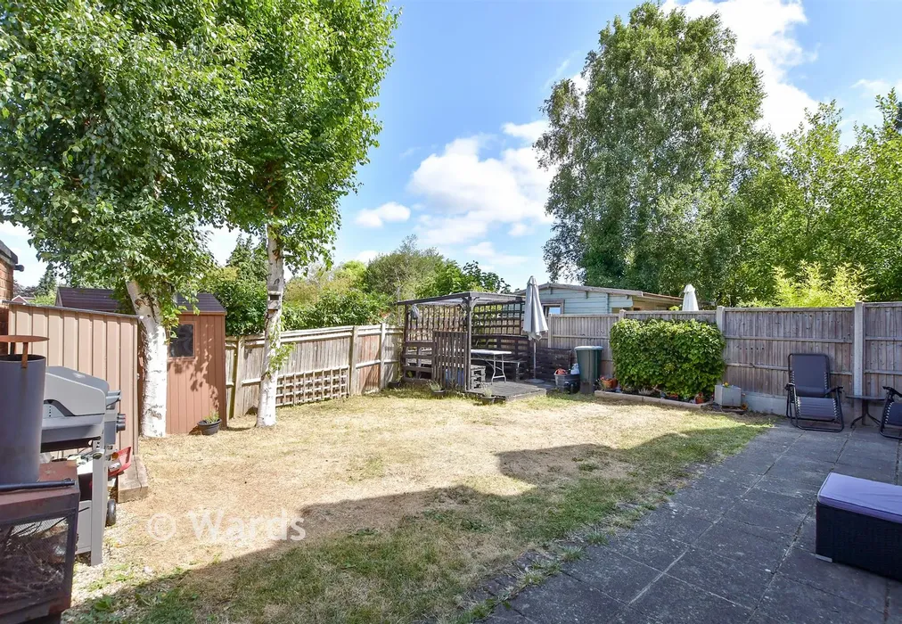 Rear Garden - Cranborne Avenue, Maidstone, Kent - Wards of Kent