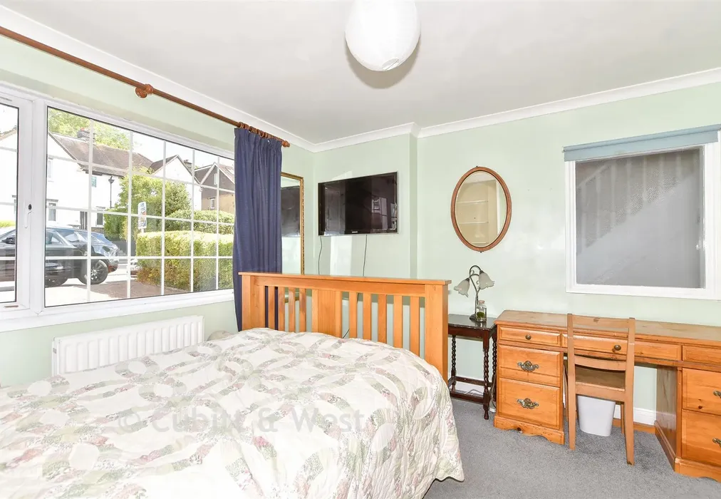 Dining Room - Linnell Road, Redhill, Surrey - Wards of Kent
