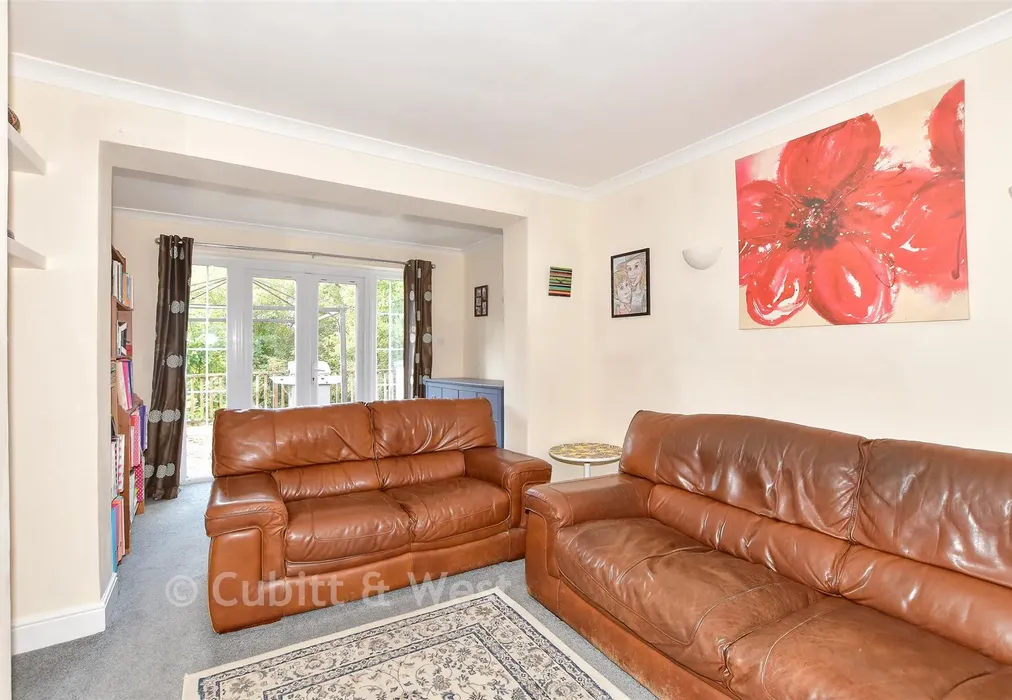 Lounge - Linnell Road, Redhill, Surrey - Wards of Kent