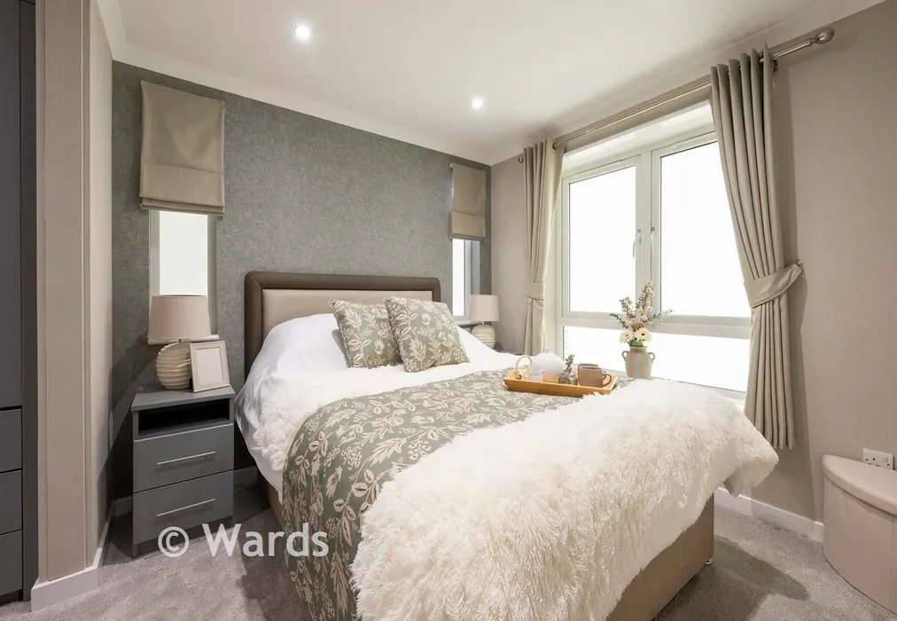 Bedroom 1 - Oakside Park, London Road, Dunkirk, Kent - Wards of Kent