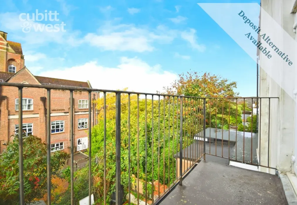 Balcony - DEPOSIT ALTERNATIVE AVAILABLE, Bonchurch Road, BN2 - Wards of Kent