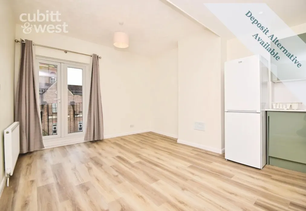 Lounge - DEPOSIT ALTERNATIVE AVAILABLE, Bonchurch Road, BN2 - Wards of Kent