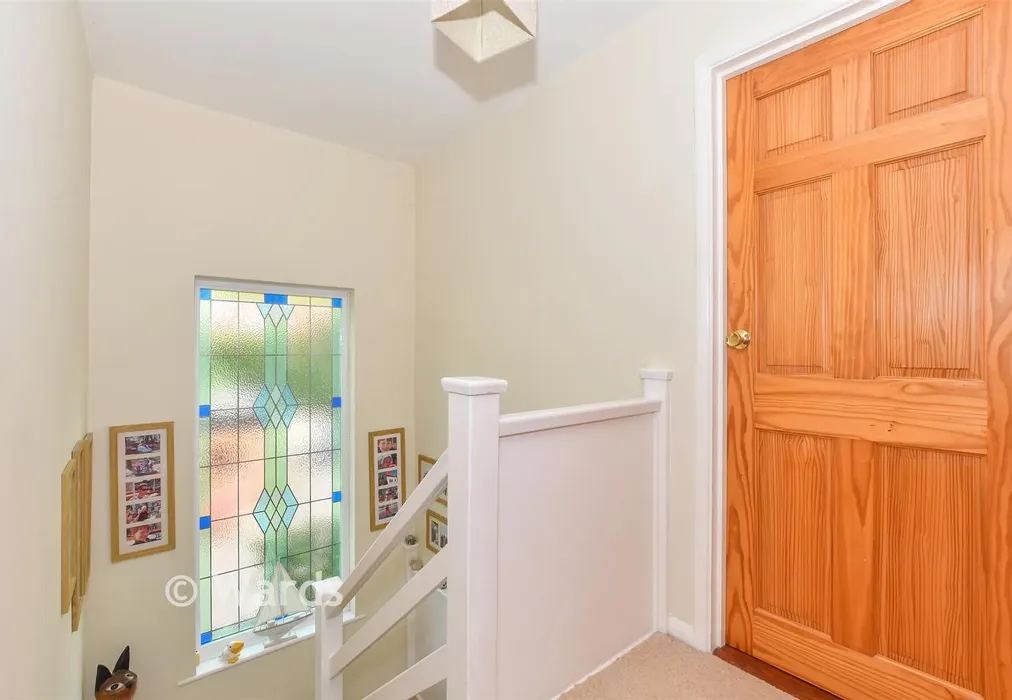 Landing - North Road, Hythe, Kent - Wards of Kent