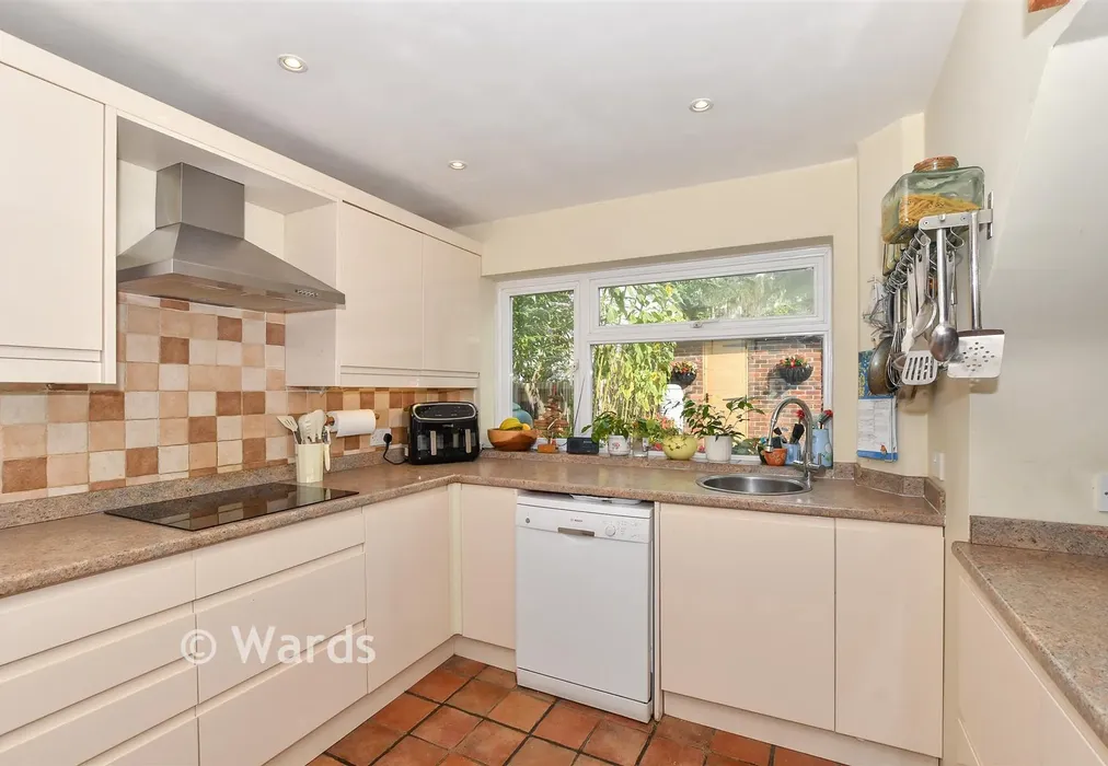 Kitchen - North Road, Hythe, Kent - Wards of Kent