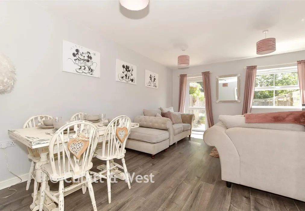 Lounge/Dining Room - Onslow Walk, Broadbridge Heath, West Sussex - Wards of Kent