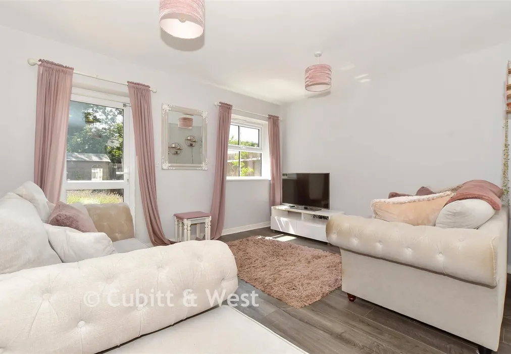 Lounge/Dining Room - Onslow Walk, Broadbridge Heath, West Sussex - Wards of Kent