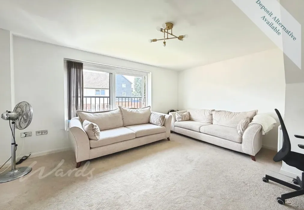 Lounge - Southfields Green Gravesend DA11 - Wards of Kent