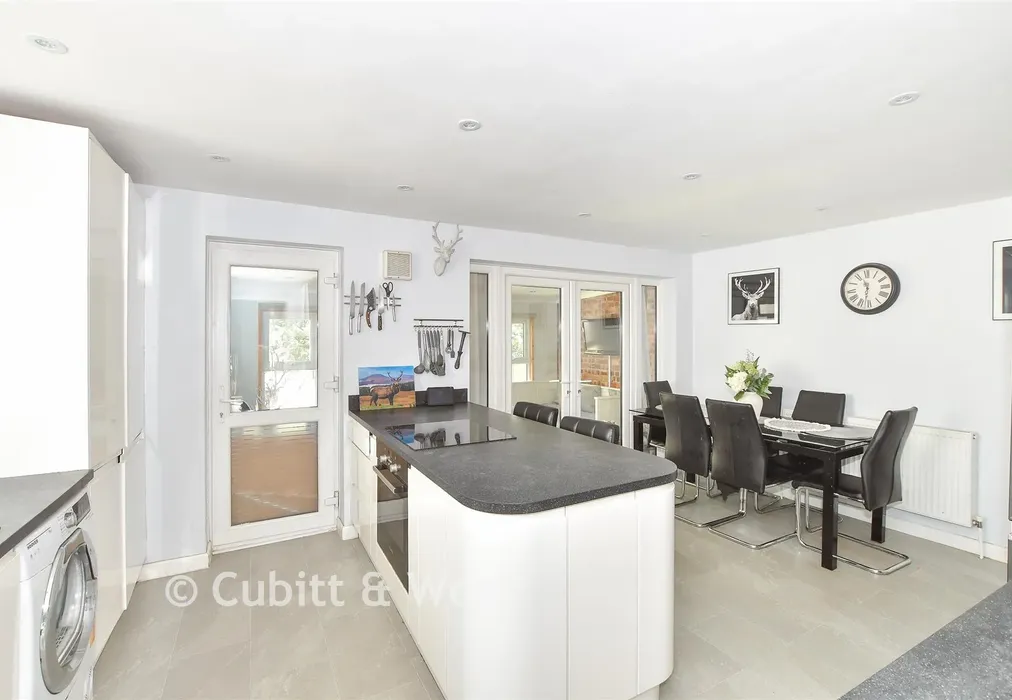 Kitchen/Dining Room - Noel Green, Burgess Hill, West Sussex - Wards of Kent