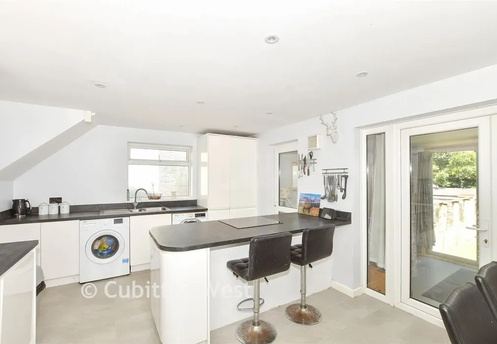 Kitchen/Dining Room - Noel Green, Burgess Hill, West Sussex - Wards of Kent