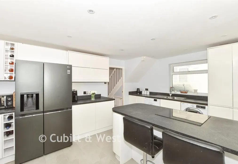 Kitchen/Dining Room - Noel Green, Burgess Hill, West Sussex - Wards of Kent