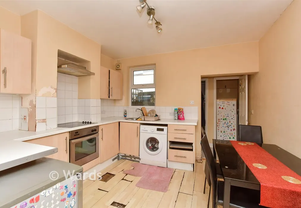 Kitchen/Dining Area - East Lane, Blue Town, Kent - Wards of Kent