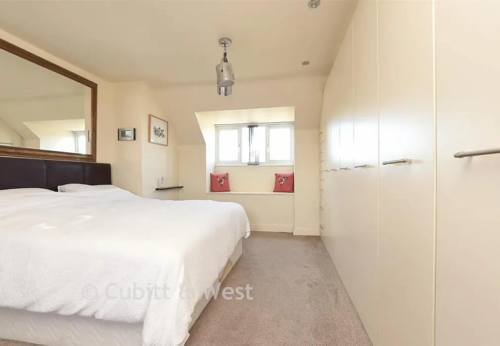 Bedroom 1 - Horley Road, Redhill, Surrey - Wards of Kent