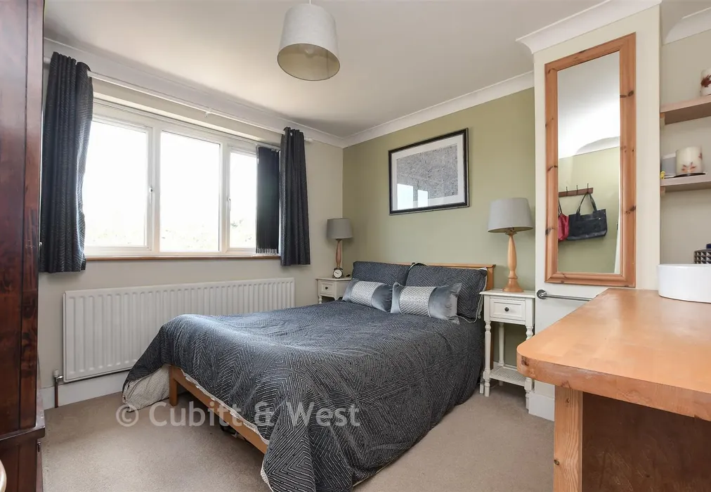 Bedroom 3 - Horley Road, Redhill, Surrey - Wards of Kent