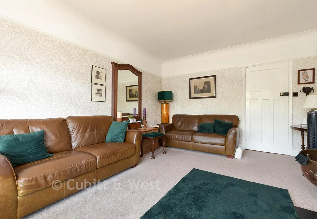 Lounge - Horley Road, Redhill, Surrey - Wards of Kent